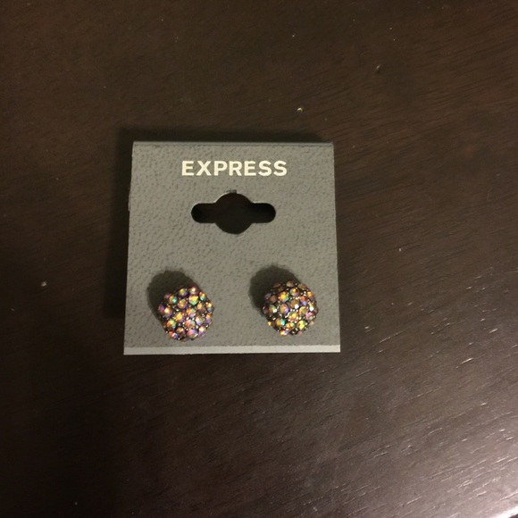 Never worn express stud sparkly earrings