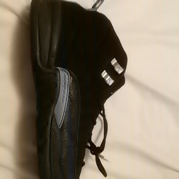 Boys Jordan retro 12s