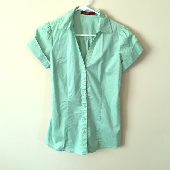 Short sleeve button up blouse