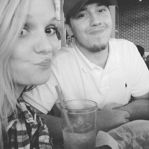 Meet your Posher, Shea