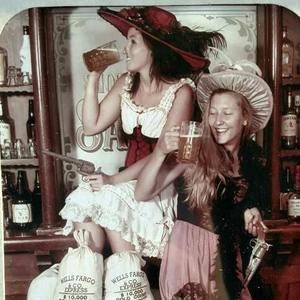 Meet your Posher, Mary