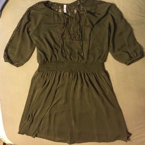 Green lace dress