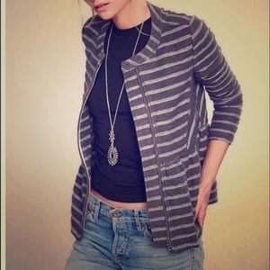 Awesome free People top!