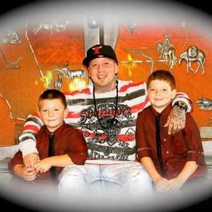 Meet your Posher, Clint