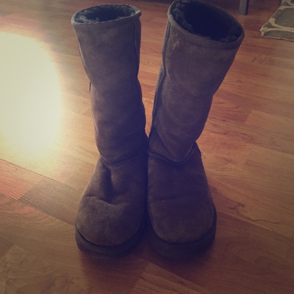 Tall Dark Brown UGG's!