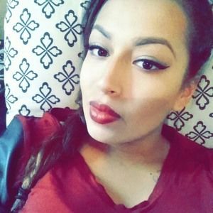 Meet your Posher, Leticia