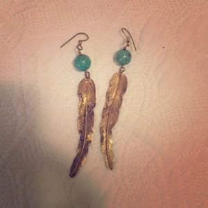 Brass Feather / Leaves Earring w Turquoise beads