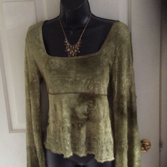 Vintage blouse BOGO 1/2 off