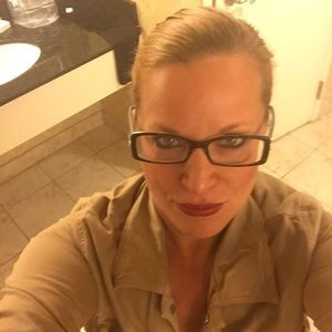 Meet your Posher, Catherine