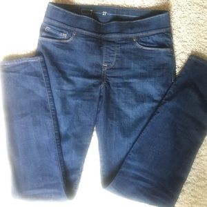 Stretchy Levi Jeans