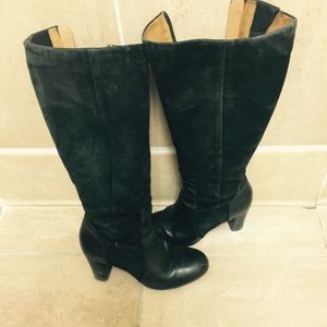 Clarks size 6.5 boots