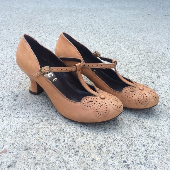 Genuine Leather Pumps