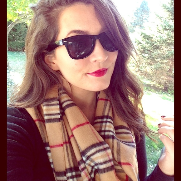 Lucky Brand Wayfarer Sunglasses