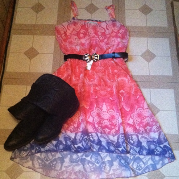 Nwot Maurice's dress size med.