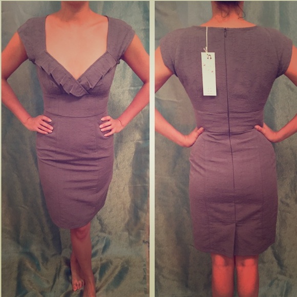 Nanette Lepore Dresses & Skirts - SOLD NWR Auth Gray Brocade Nanette Lepore dress 0