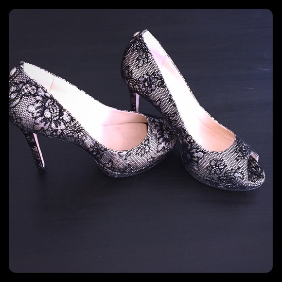 Gold and black pumps!