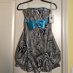 BRAND NEW with tags Jessica McClintock minidress