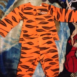 Disney costume tigger