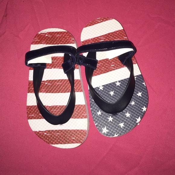 New toddler Sandals - Picture 1 of 2