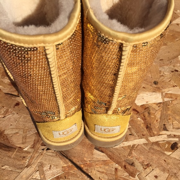 gold sparkle uggs on sale gold sparkle uggs on sale