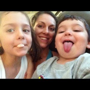 Meet your Posher, Mara