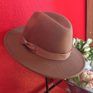 Berkeley Hat Shop Accessories - 100% wool Panama hat Berkeley Hat Shop Accessories - 100% wool Panama hat