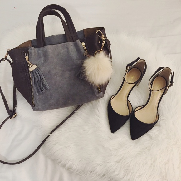 Nasty Gal Handbags - INZI Vegan Leather and Suede Fringe Tote