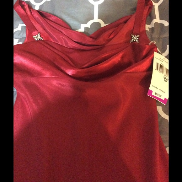 ♥️NWT♥️  Long Formal dress by Onyx Nite - Size 10