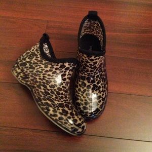 Capelli New York Leopard Jelly Ankle Rain Boots