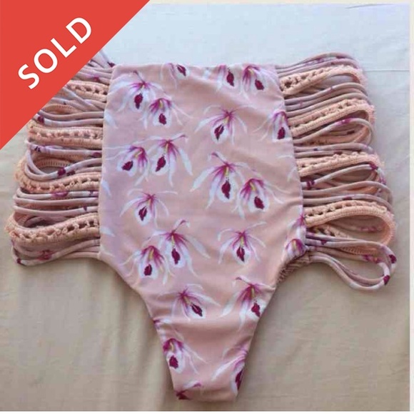 !!SOLD!!!! Manila high waist  island orchid NWOT