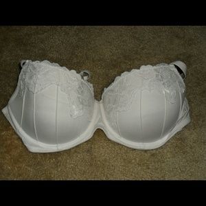 ❌on hold❌ Candies white padded push-up bra