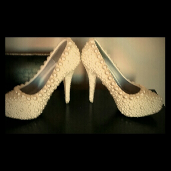 Pearl high heels