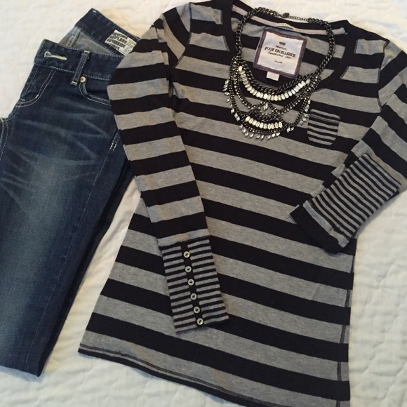 Striped long sleeve top