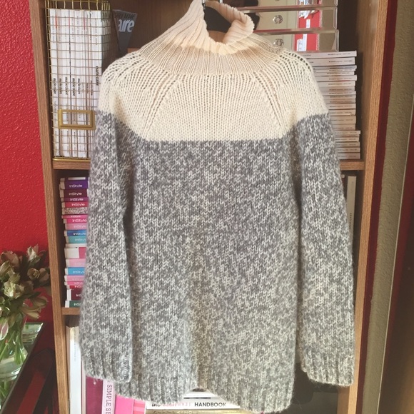J. Crew Sweaters - J.Crew turtleneck sweater J. Crew Sweaters - J.Crew turtleneck sweater