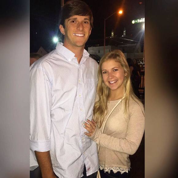 Meet your Posher, Audree - Picture 1 of 1