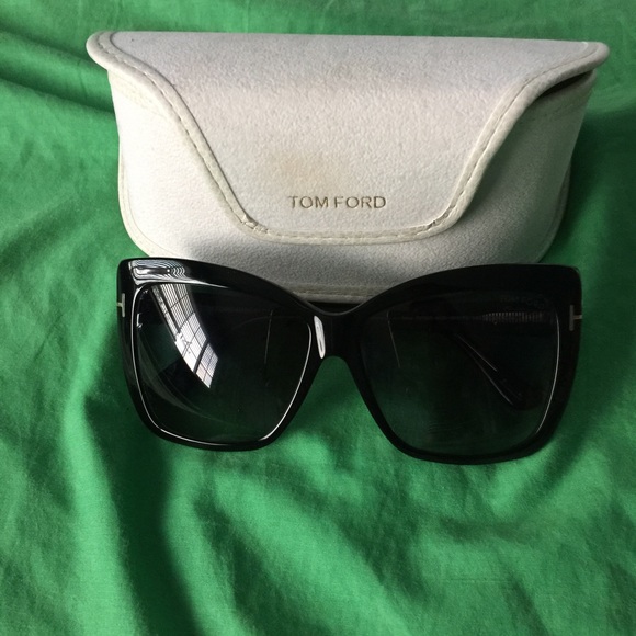 Tom Ford Irina 0309