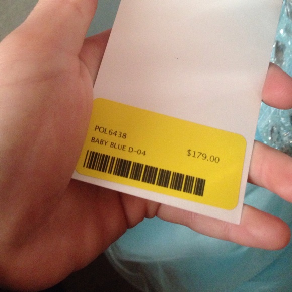 homecoming dress - Picture 2 of 3