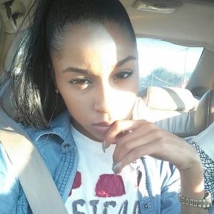 Meet your Posher, Bryana