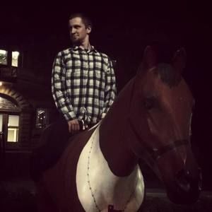 Meet your Posher, Cody