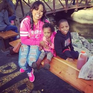 Meet your Posher, Danielle