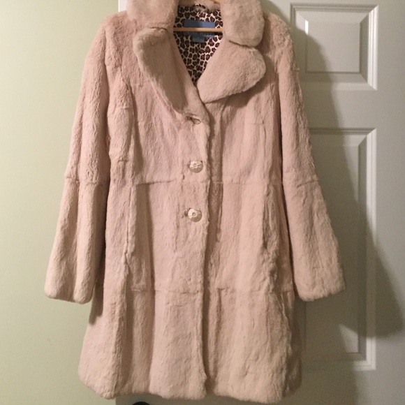 Nine West genuine fur coat