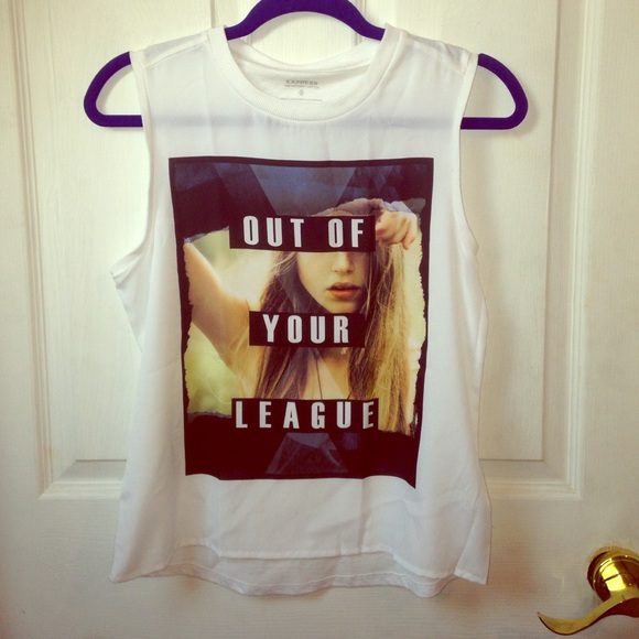 🎉🎉Out of your league muscle t!