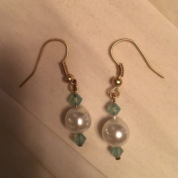 Pearl Dangle Earrings