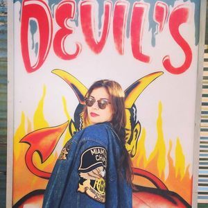 Meet your Posher, Sam