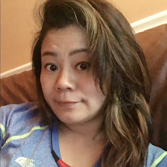 Meet your Posher, Hong