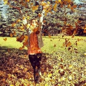 Meet your Posher, Tera