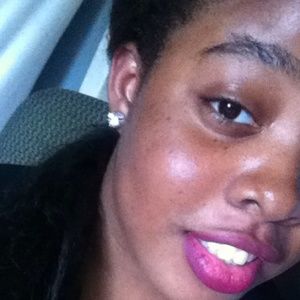 Meet your Posher, Belinda