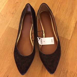 Banana Republic pointed calf hair leopard flats