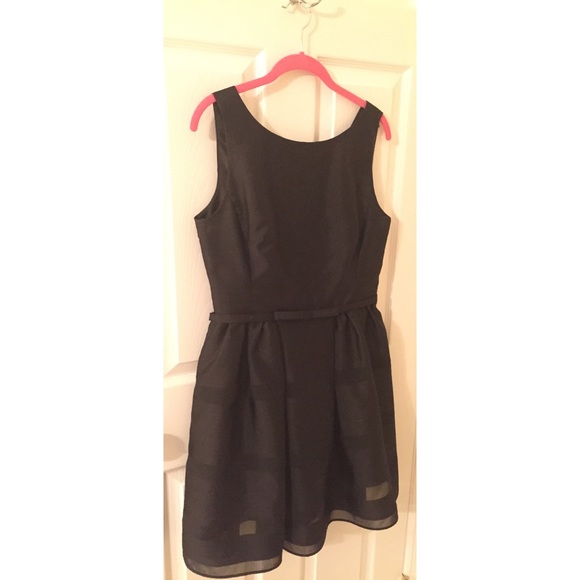 Black dress w bow belt🎀 (lookalike Kate Spade)