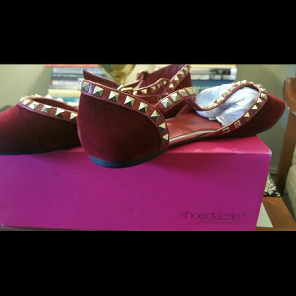 Red / Burgundy Studded Flats